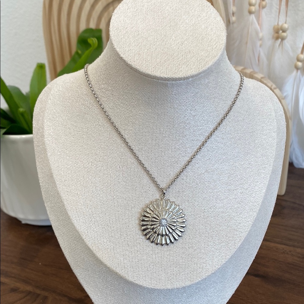 New Hespera Silver Sunburst Pendant Necklace With White Topaz Stones
